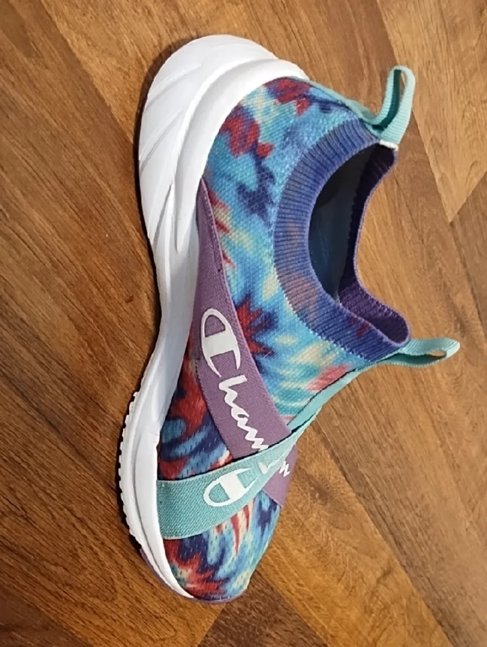 Champion slip design